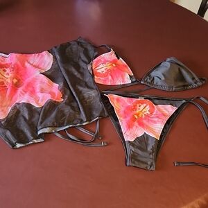 Zaful Black Floral Swimwear